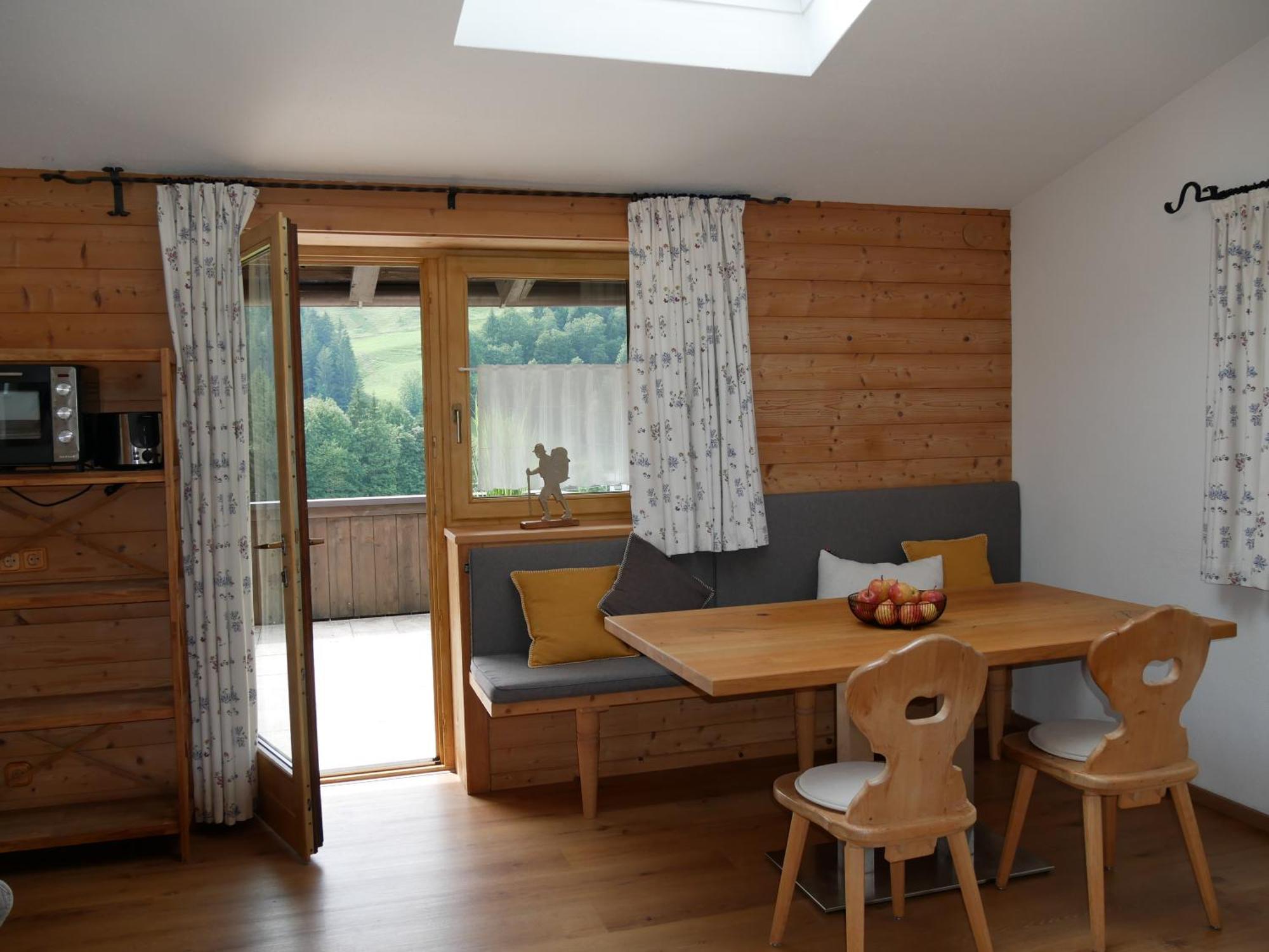 Apartmenthaus Thussn, Cozy & Quiet Location, Hiking & Mtb, 티롤 키르흐베르크 외부 사진